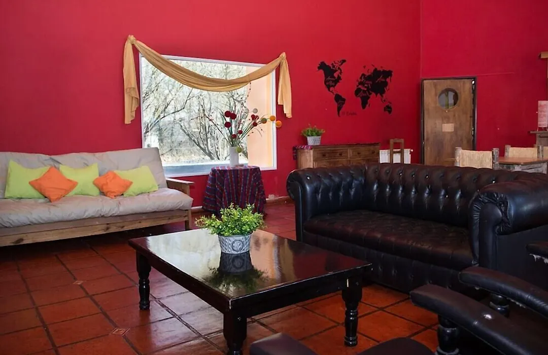 Hostel Inn Calafate-1